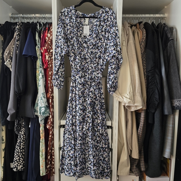 NWT H&M Midi Dress - Picture 2 of 5